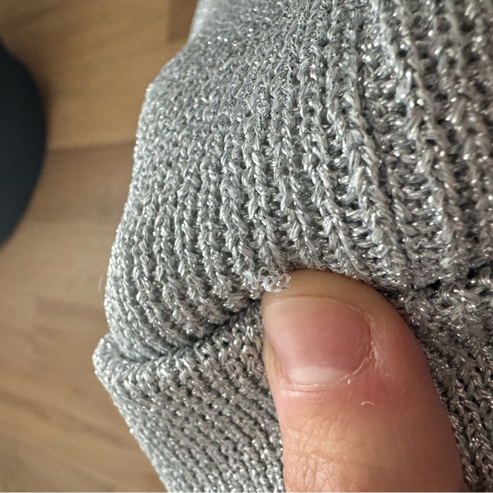 NWT Anthropology sparkle beanie in silver! - Picture 7 of 7